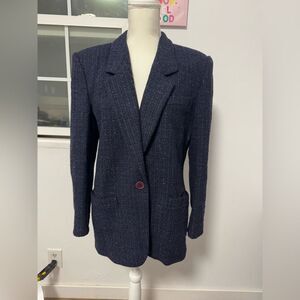 Liz Claiborne Blue Color Wool,Silk and Nylon Blend 
Fits like a Medium